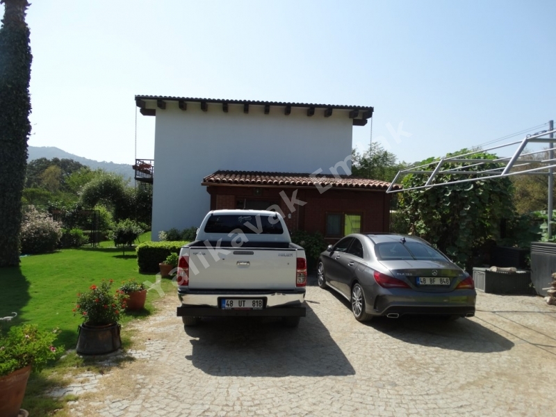 Yalıkavak Emlak Satılık müstakil havuzlu villa