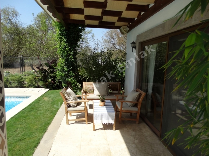 Yalıkavak Emlak Satılık müstakil havuzlu villa