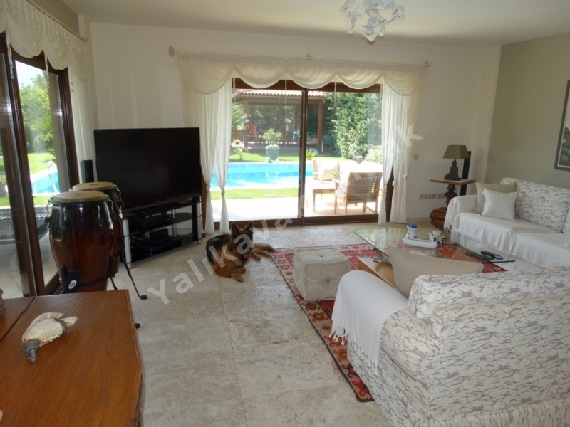 Yalıkavak Emlak Satılık müstakil havuzlu villa