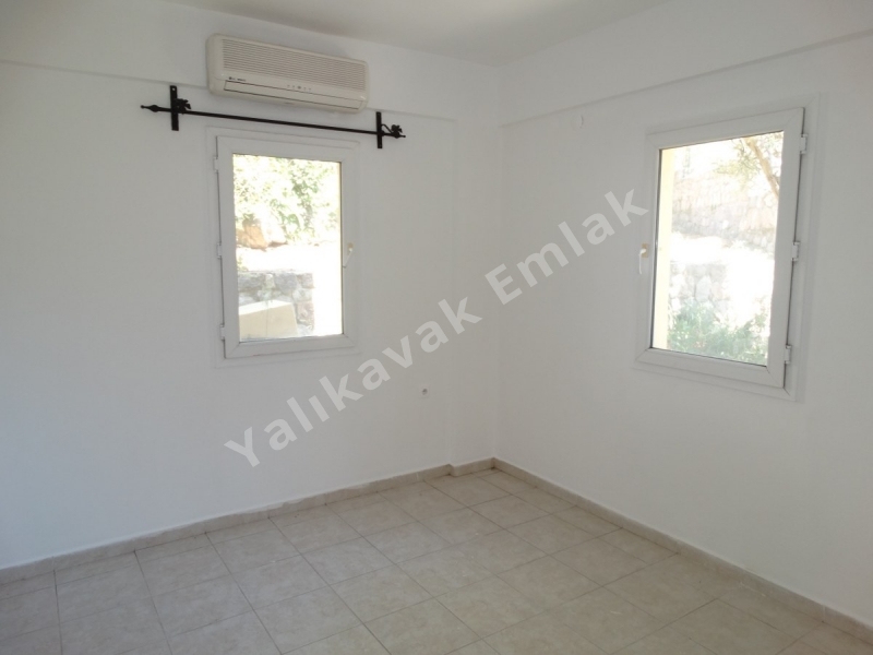 YALIKAVAK'DA MASRAFSIZ KELEPİR DAİRE