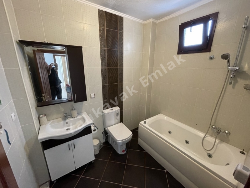 Yalıkavak Merkezde Satılık Müstakil Havuzlu Villa