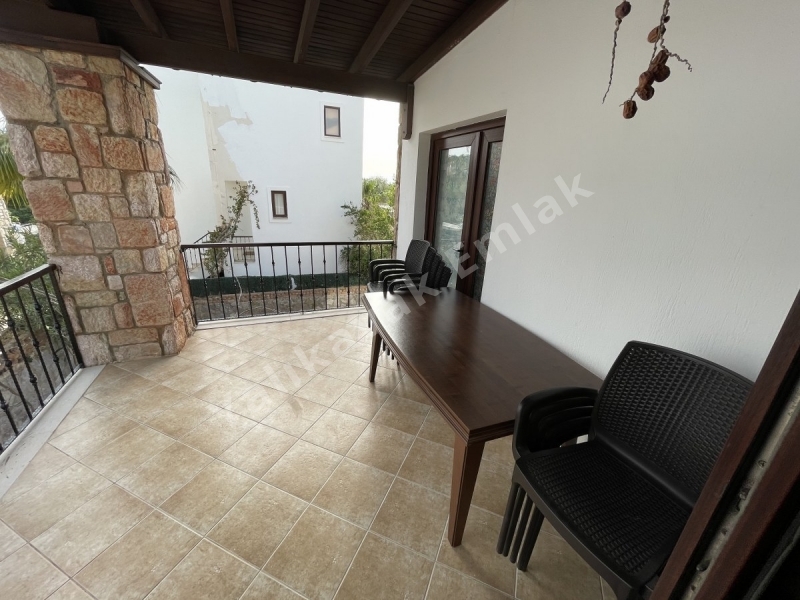 Yalıkavak Merkezde Satılık Müstakil Havuzlu Villa