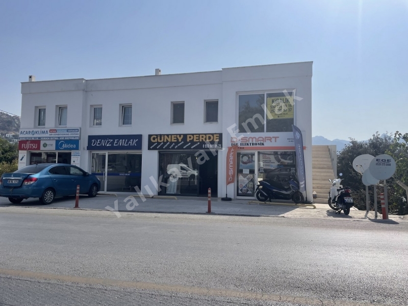 YALIKAVAK EMLAK'TAN YALIKAVAK TA CADDE DÜKKANLAR