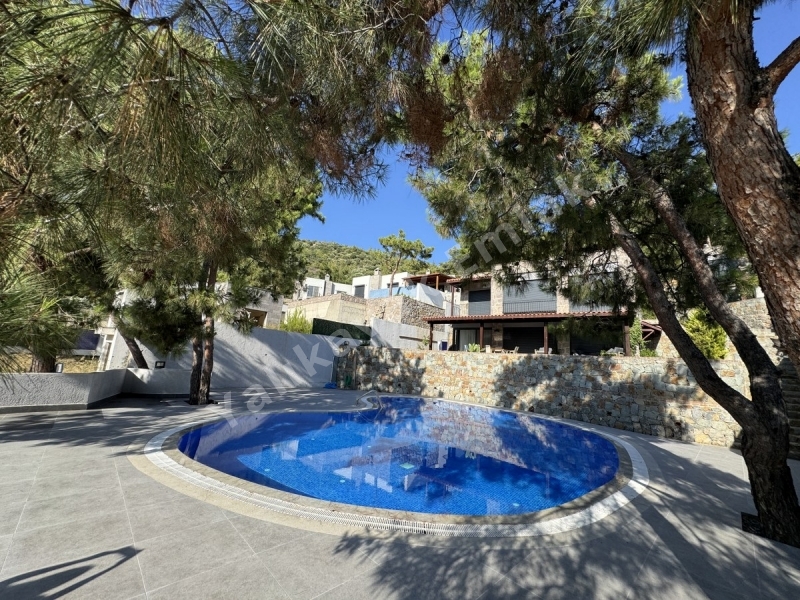 Yalıkavak Emlak tan Oasis Yakınında Müstakil Villa